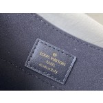 𝐋𝐎𝐔𝐈𝐒𝐕𝐔𝐈𝐓𝐓𝐎𝐍 Hide&Seek handbag M22724